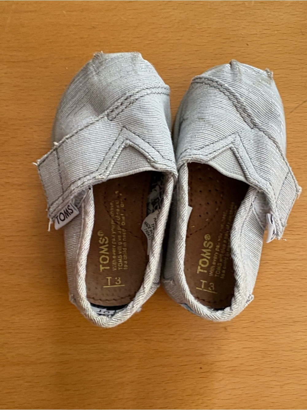 Toms Toddler Slip-On Canvas Shoes in Gray